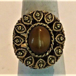 Vintage Dome TIGER EYE Gold Plated Adjustable POISON RING Locket Pillbox Ring